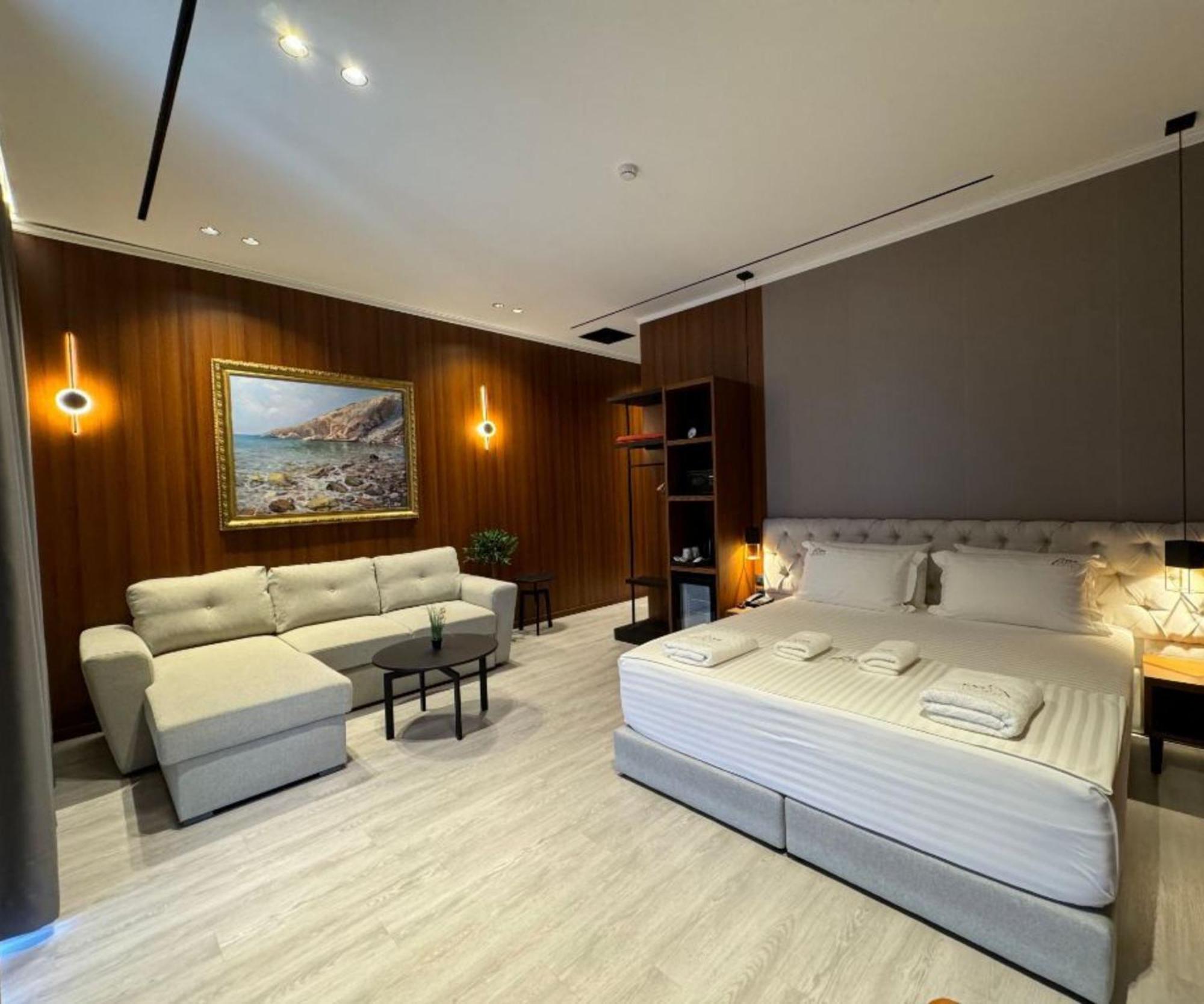 Area Hotel Ксамил Экстерьер фото